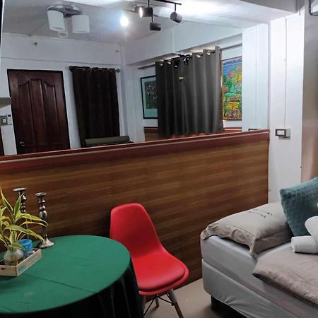 Country Bug Inn Tagaytay City Bagian luar foto