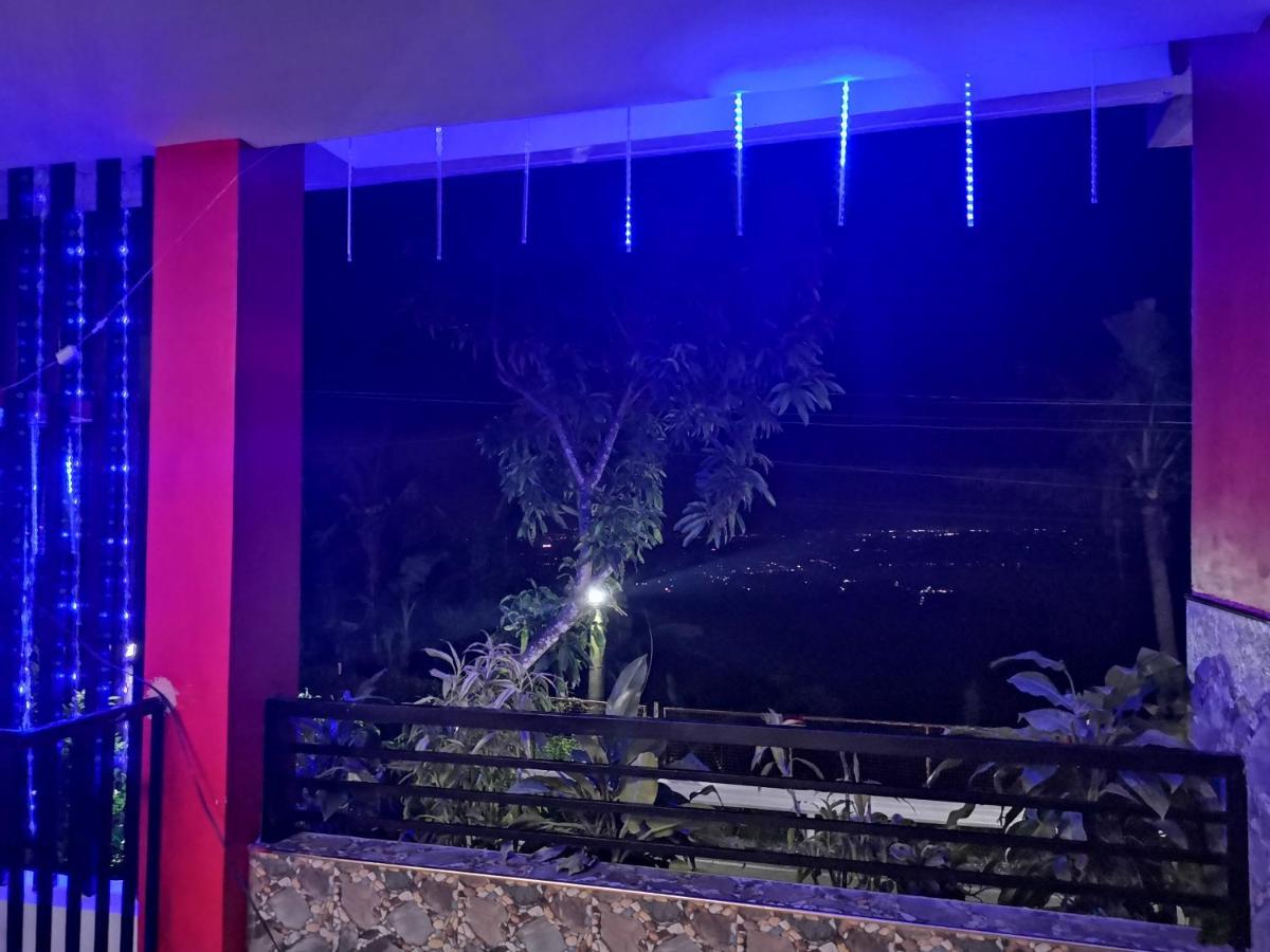 Country Bug Inn Tagaytay City Bagian luar foto