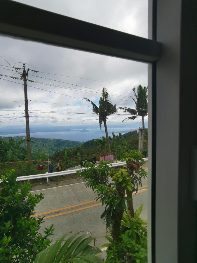 Country Bug Inn Tagaytay City Bagian luar foto