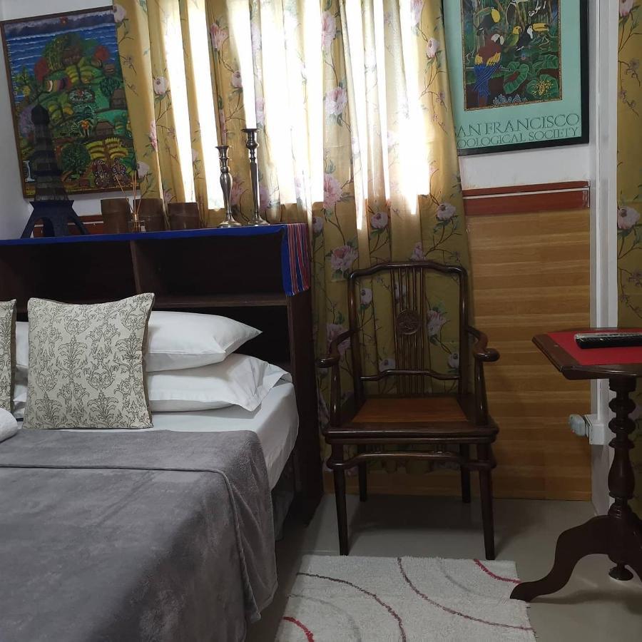 Country Bug Inn Tagaytay City Bagian luar foto