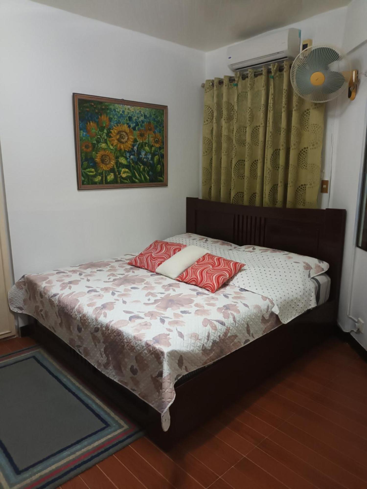 Country Bug Inn Tagaytay City Bagian luar foto