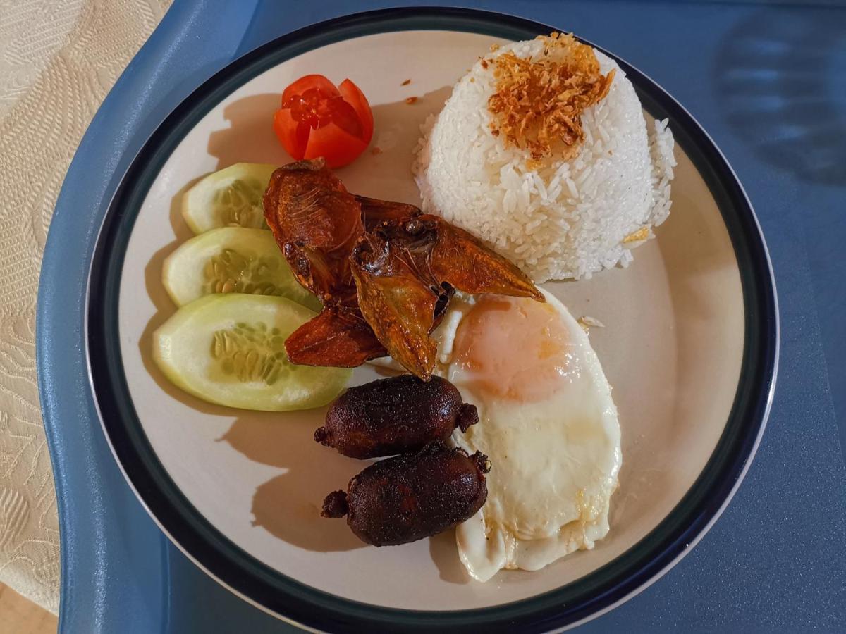 Country Bug Inn Tagaytay City Bagian luar foto